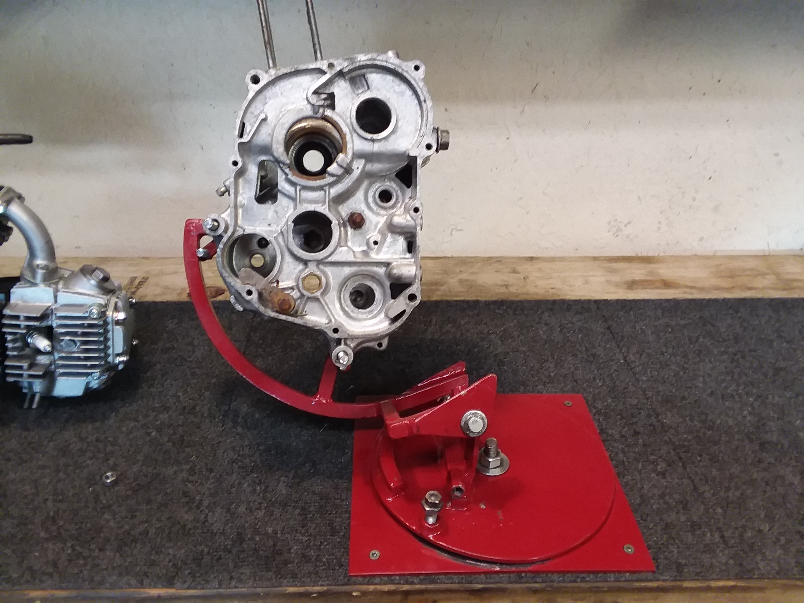 STR Engine Stand